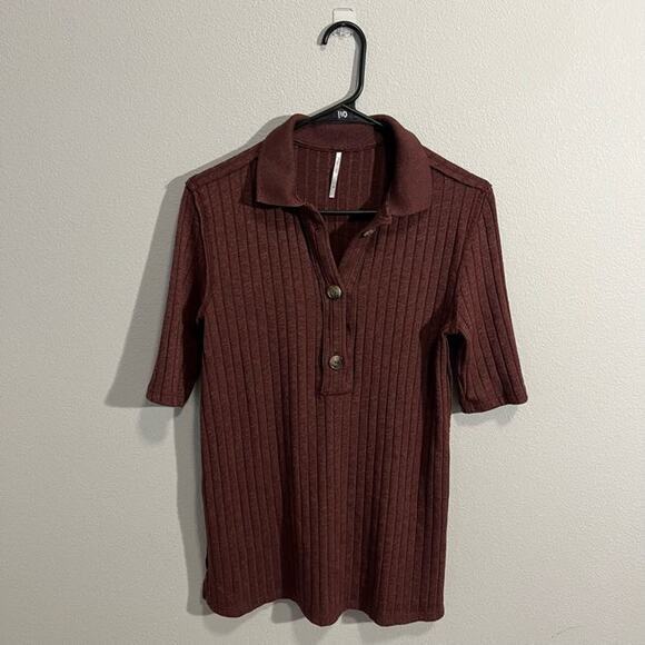 Free People Ribbed Knit Button Down Top Burgundy Collar Short Sleeve XS - Picture 2 of 5